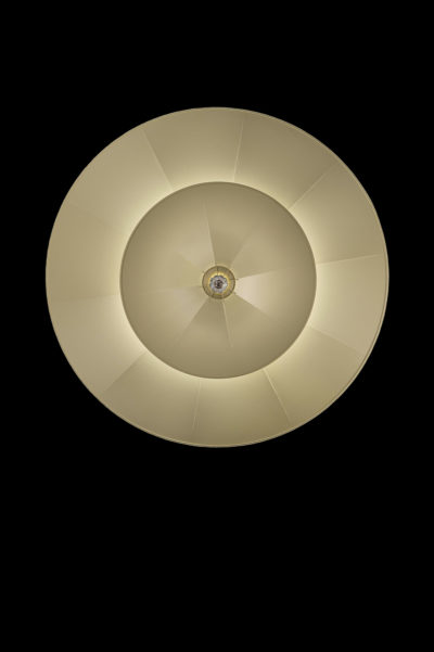 Icaro à 3 niveaux lampe ivoire en fibre de verre, vue de dessous