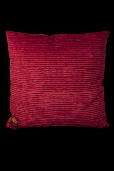Coussin carré en velours rouge carmin imprimé Ottomano Venetia Studium, dos
