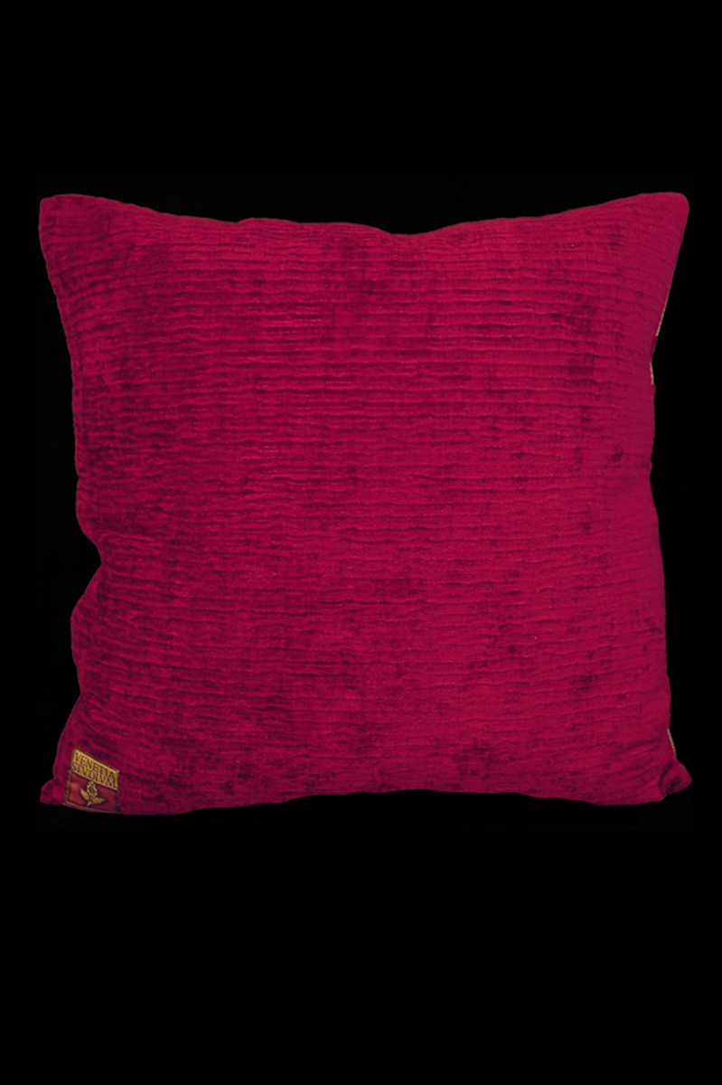 Coussin carré en velours rouge foncé imprimé San Marco Venetia Studium, dos
