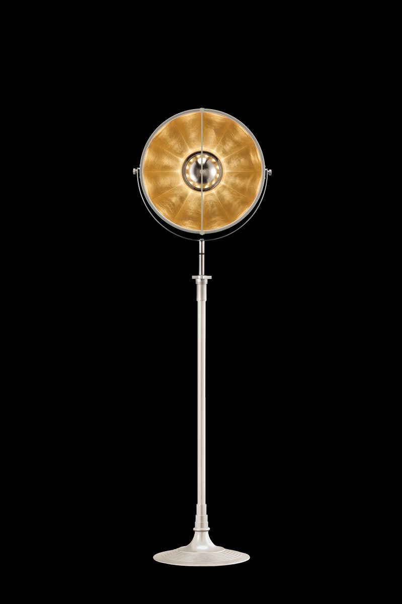 Studio 1907 Fortuny lampadaire Atelier 41 blanc et feuille d'or