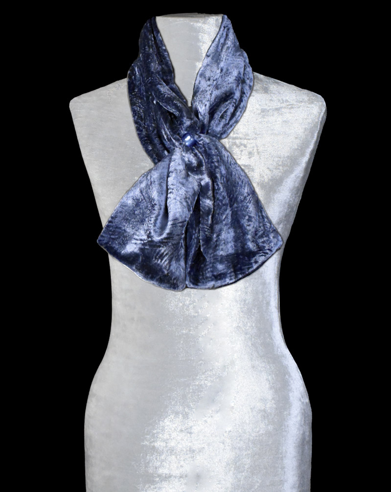 Fortuny furrowed velvet scarf with Murano glass beads
