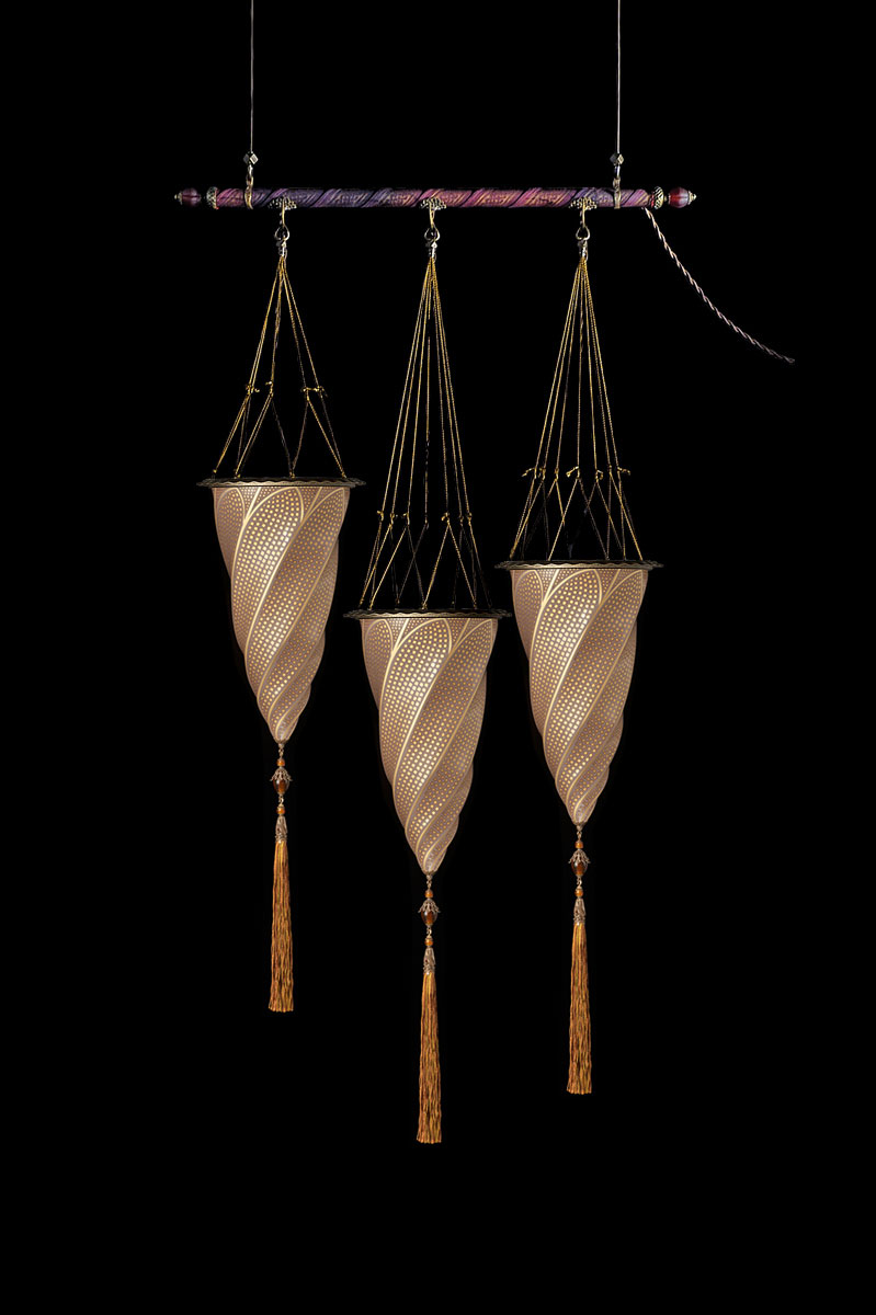 Lampe Fortuny Cesendello en verre or sur barre avec 3 points lumineux