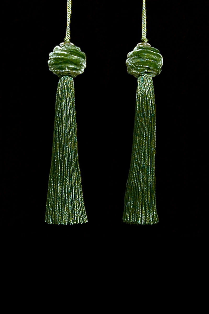Venetia Studium Turbante couple of avocado  key tassels