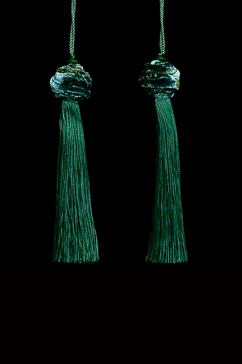 Venetia Studium Turbante couple of holly green key tassels